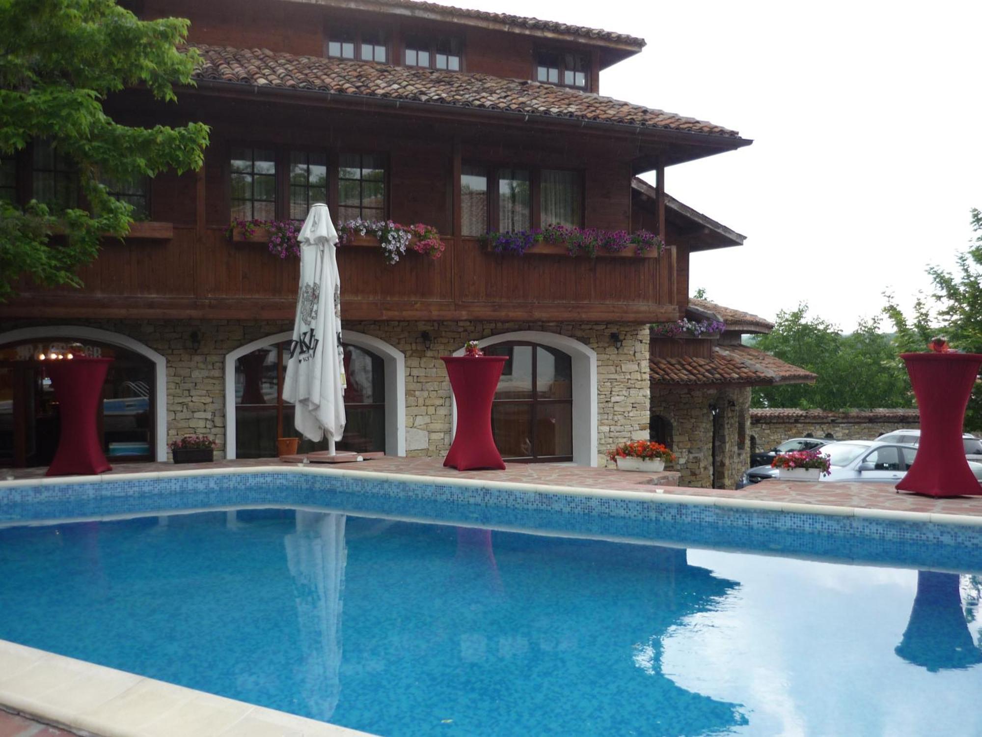 Hotel Izvora - Garden Retreat Arbanassi Exterior foto