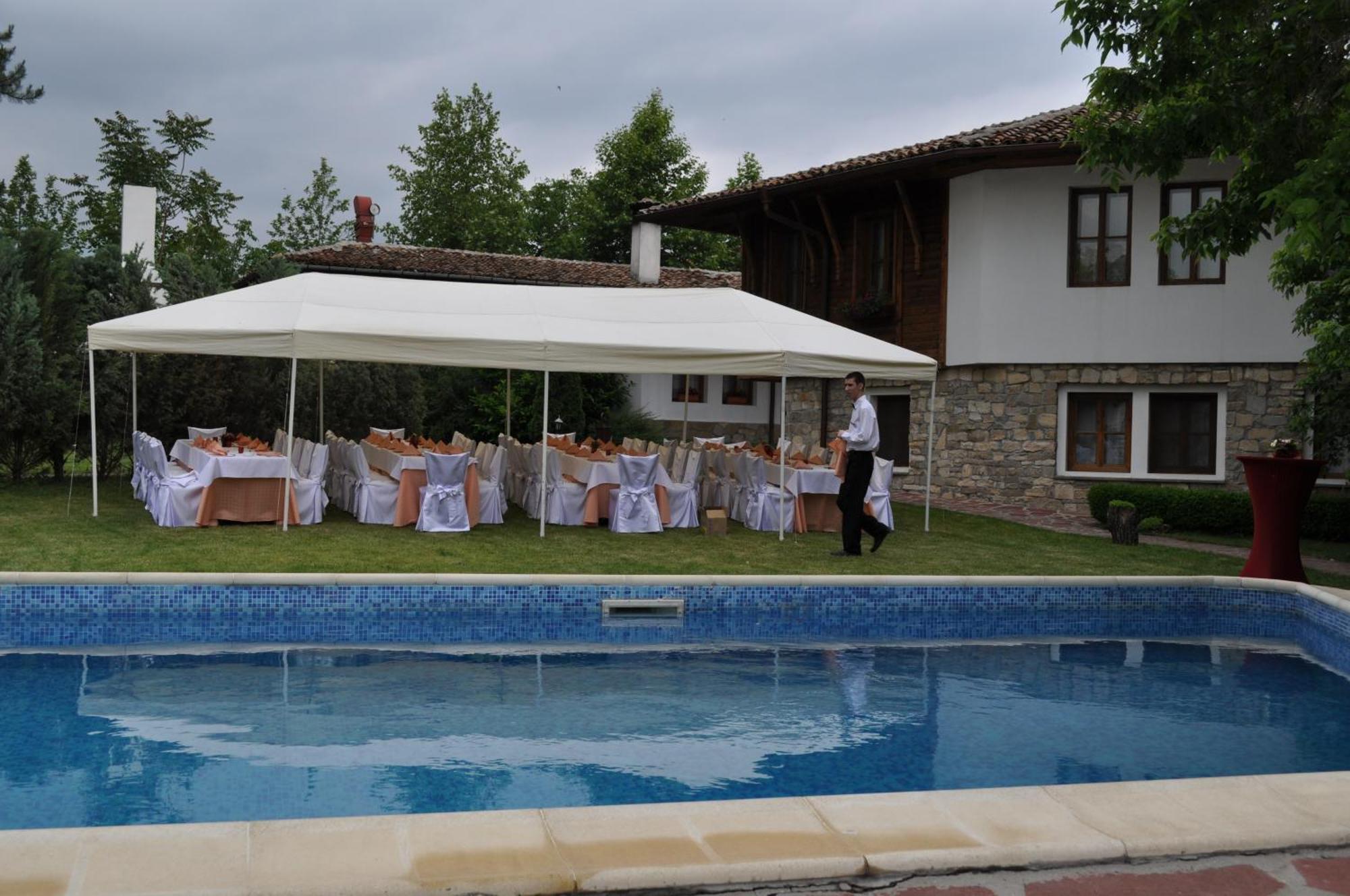 Hotel Izvora - Garden Retreat Arbanassi Exterior foto