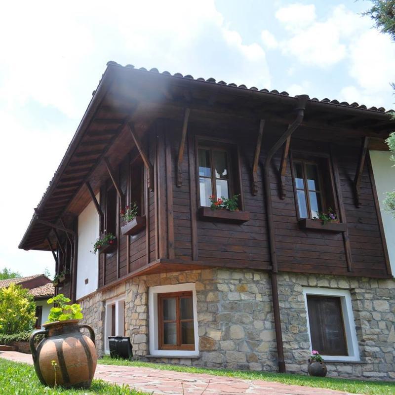Hotel Izvora - Garden Retreat Arbanassi Exterior foto